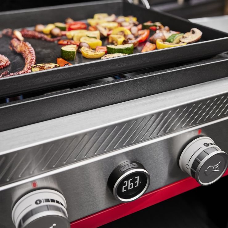 Weber Slate Plancha GPSB 76cm Premium, inklusive Grillplatten-Zubehörset – Bild 4