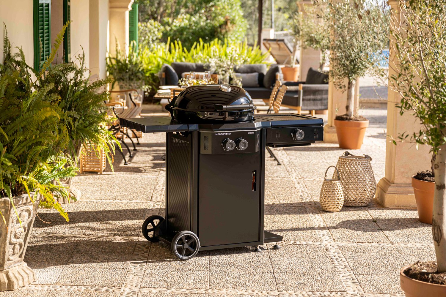 Outdoorchef Gas Kugelgrill Station DAVOS 570 G Pro BZ mit Blazing Zone und 11 kg Gasflaschen-Kit – Bild 9