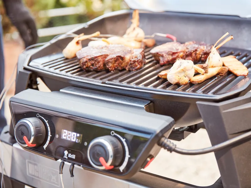 Weber Elektrogrill Pulse 2000 mit Rollwagen 49 cm x 39 cm 2.200 W Schwarz – Bild 3