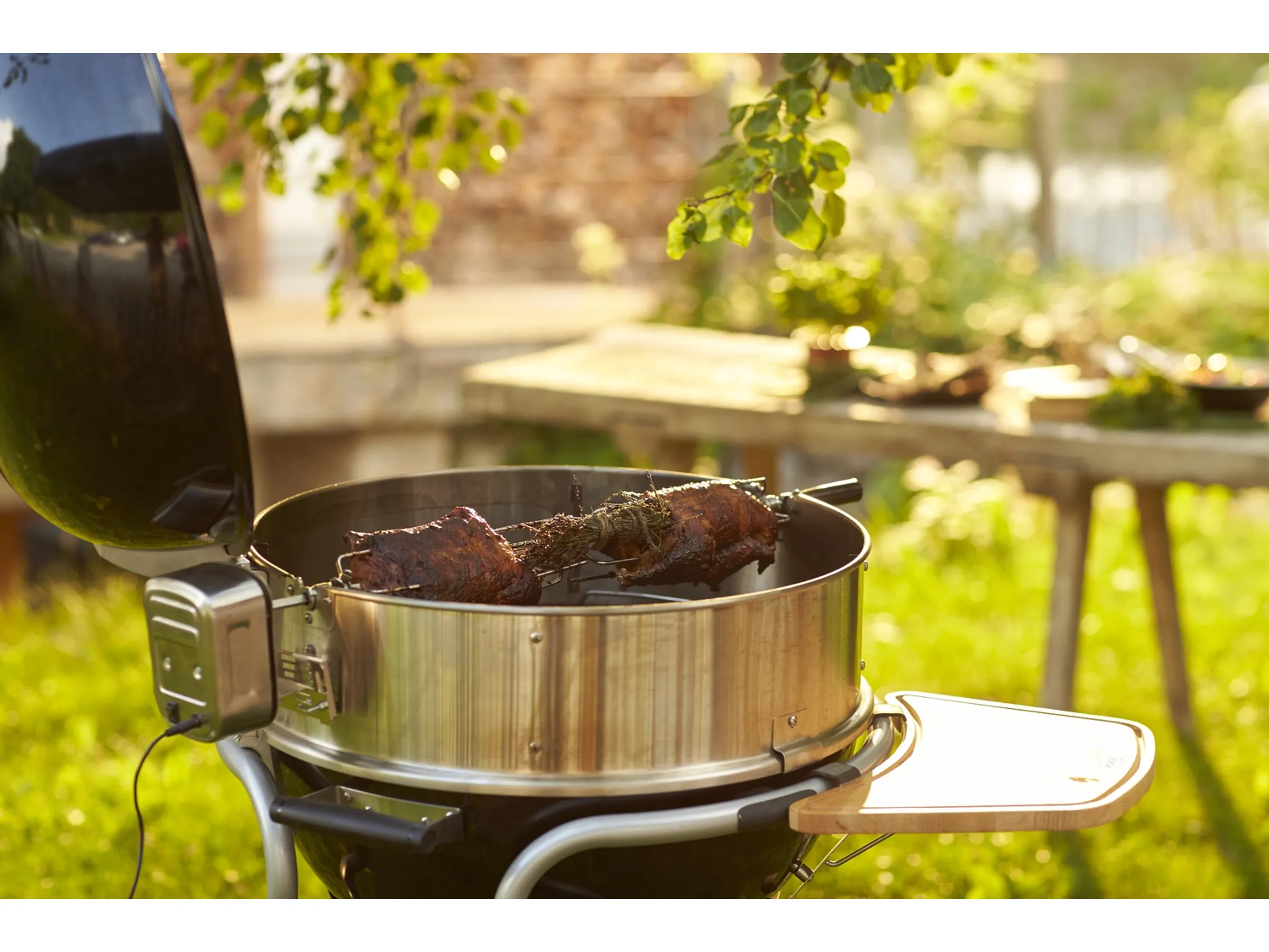 Rösle Holzkohle-Kugelgrill No.1 AIR F60 mit AIR-Control-System Ø 60 cm – Bild 2