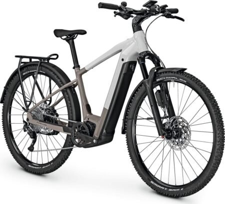FOCUS E-Bike PLANET² 6.8 Trekking 2023 Lightgrey / Moonstonegrey glossy