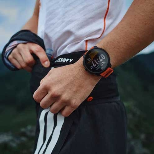 Suunto Race 2 GPS Multisport-Uhr - Titanium Black – Bild 2